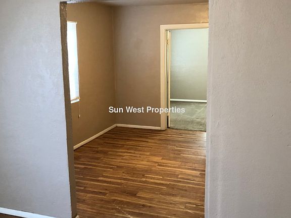 5th image of 1800 E 15th St APT 3