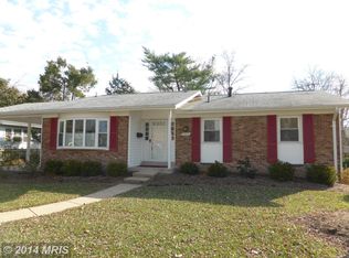 2303 Candlewood Dr, Alexandria, VA 22308