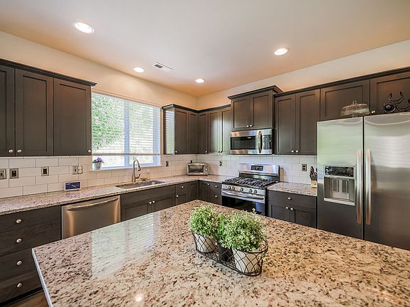 5th image of 2713 82nd Avenue Ct E
