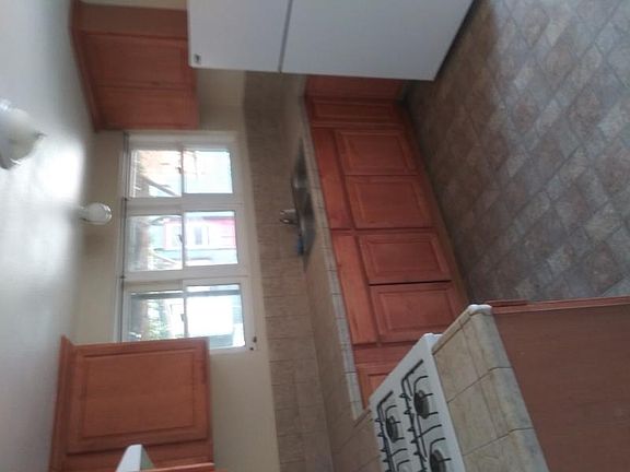 4th image of 909 San Pascual Ave