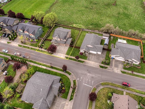 2nd image of 4720 154th Avenue Ct E
