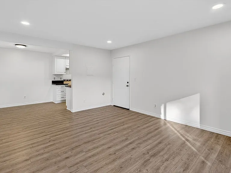 25611 Quail Run #91 — Photo 3