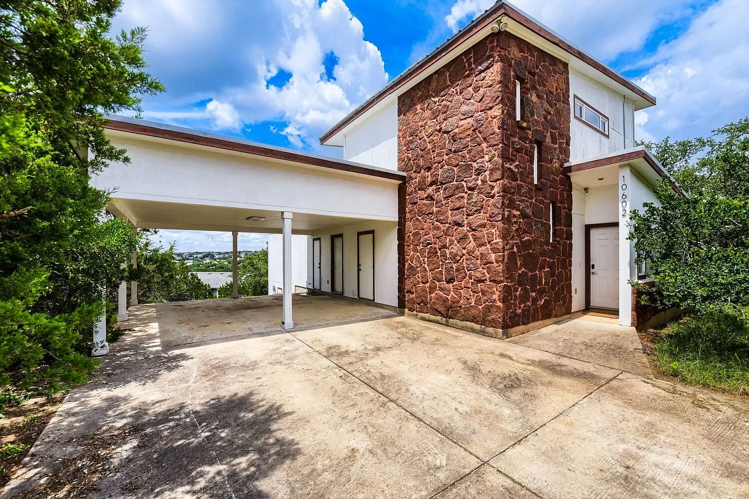 3 bed, 3.0 bath, 1853 sqft, $2,750 — Photo 1