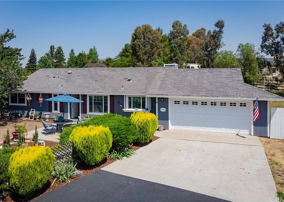 1st image of 5751 Lone Pine Pl