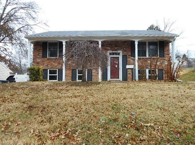 1st image of 1101 Cross Gate Dr