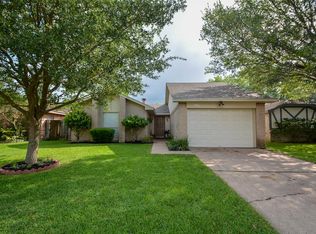 7511 Tierra Verde Dr, Houston, TX 77083