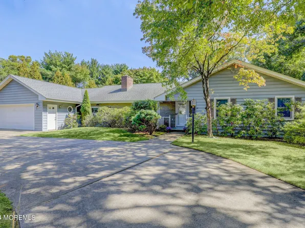 9 Pine Street, Lincroft, NJ 07738