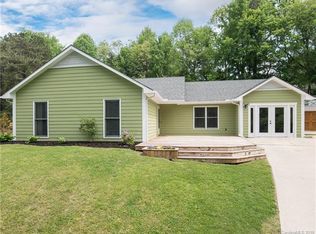 29 Aspen Ct, Asheville, NC 28806