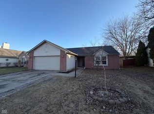 5921 Ashcroft Dr, Indianapolis, IN 46221