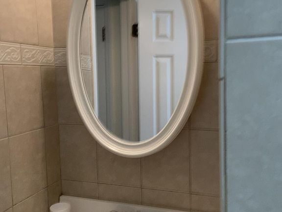 5th image of 155 Hart Ave