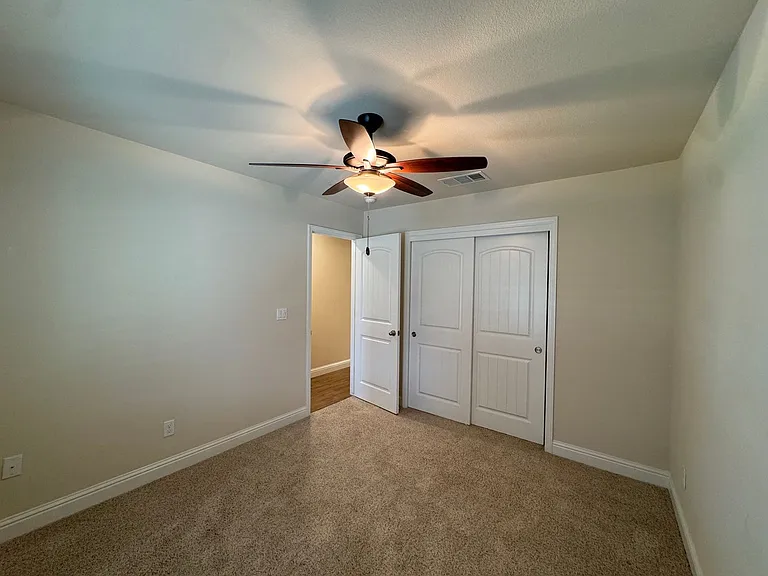 493 S Crescent Ln — Photo 17