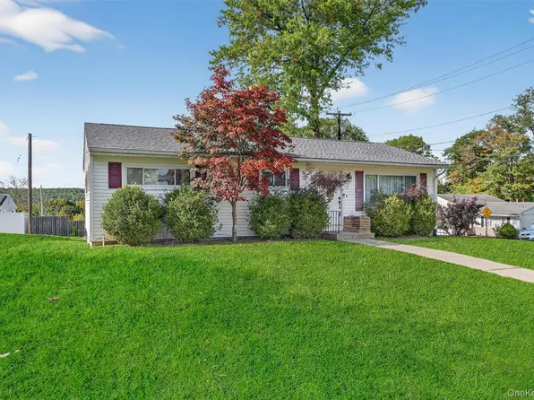 7 Manhattan Avenue, Middletown, NY 10940