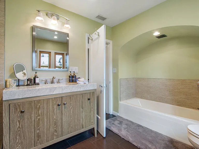 3852 W Mount Vernon Dr — Photo 7