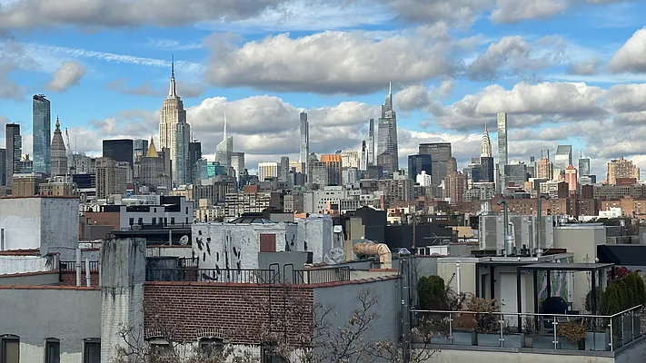 Rented by Highline Residential | media 13