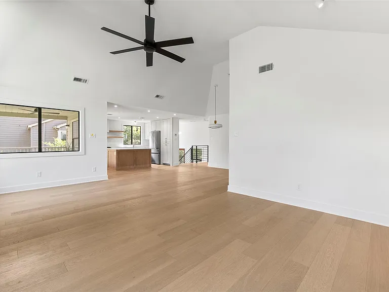33 Split Rock Ct — Photo 14