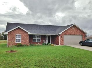 5048 Slate Ct, Fulton, MO 65251