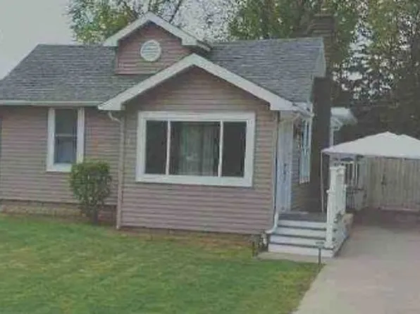 1020 N Nottawa St, Sturgis, MI 49091