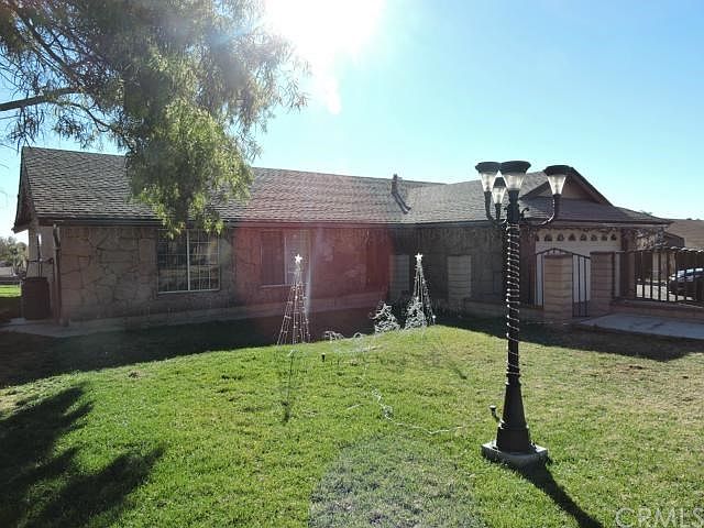 1st image of 24835 Kalmia St