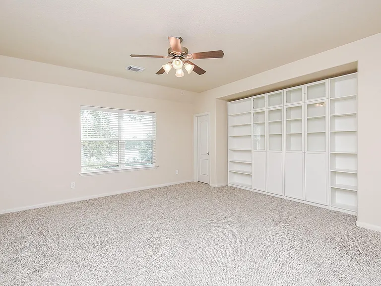 6203 Ledger Ln — Photo 35