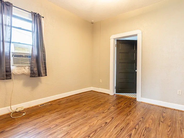 701 Swissvale Ave #1 — Photo 14