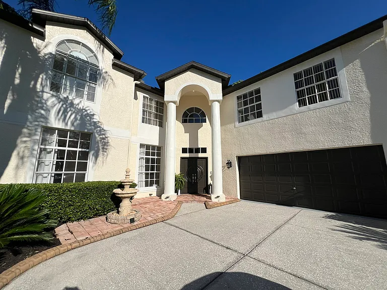 15509 Eastbourn Dr — Photo 1