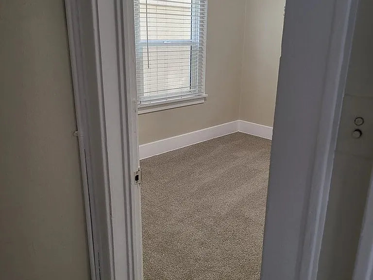 325 Cherry Ave — Photo 16