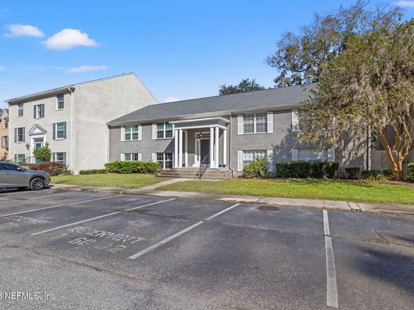 4315 Plaza Gate Ln S APT 202