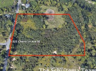 4322 Cherry Ln SE, Ada, MI 49301