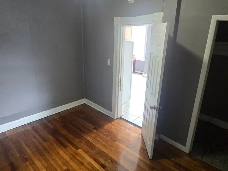 461 Hamilton St — Photo 15
