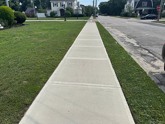3rd image of 172 N Ocean Avenue