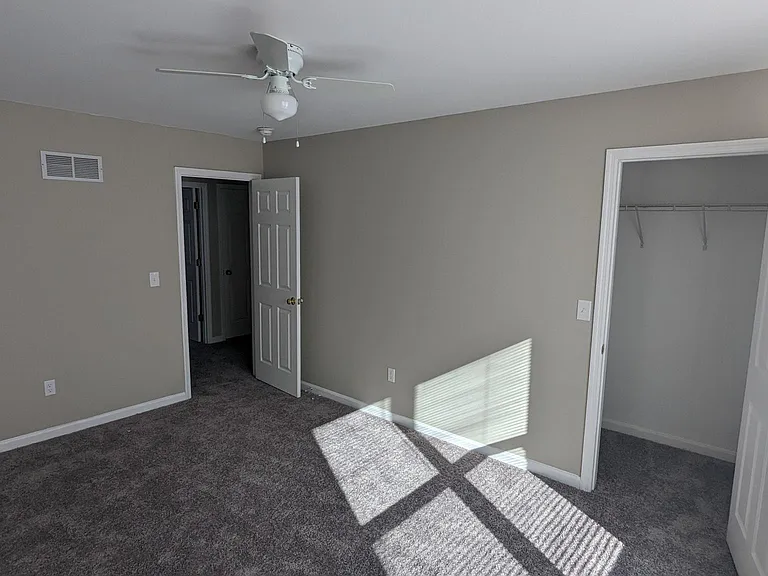 13 Marvin Dr — Photo 12