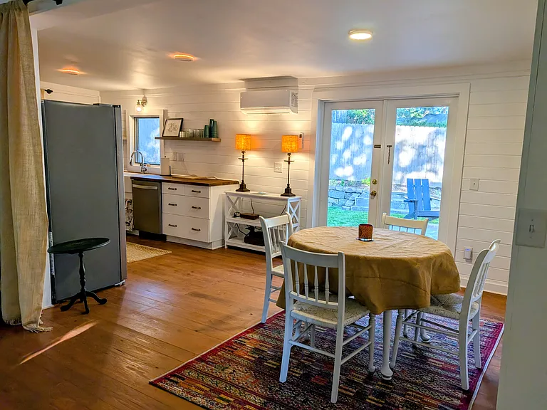 10 Oasis Rd — Photo 17