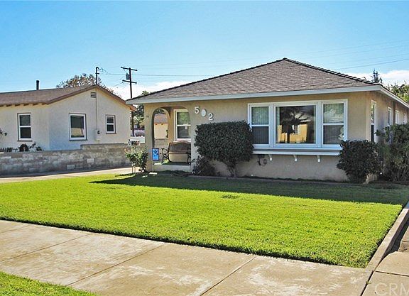 3rd image of 502 Highland Ct