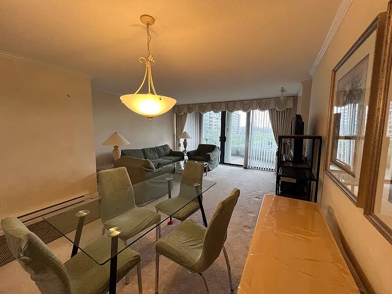 6080 Minoru Blvd #509 — Photo 4