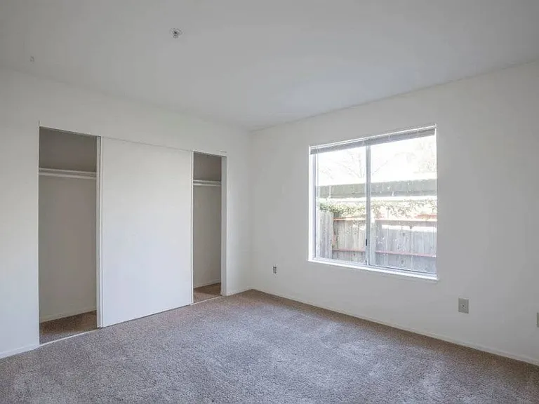 Great value, amazing location! 2 BR / 1 bath Napa $2,295 — Photo 13