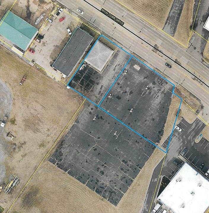 1st image of 3049 Irvin Cobb Dr