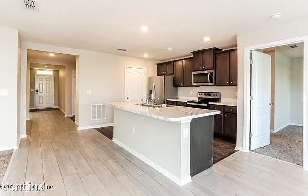 1st image of 2581R Beachview Dr