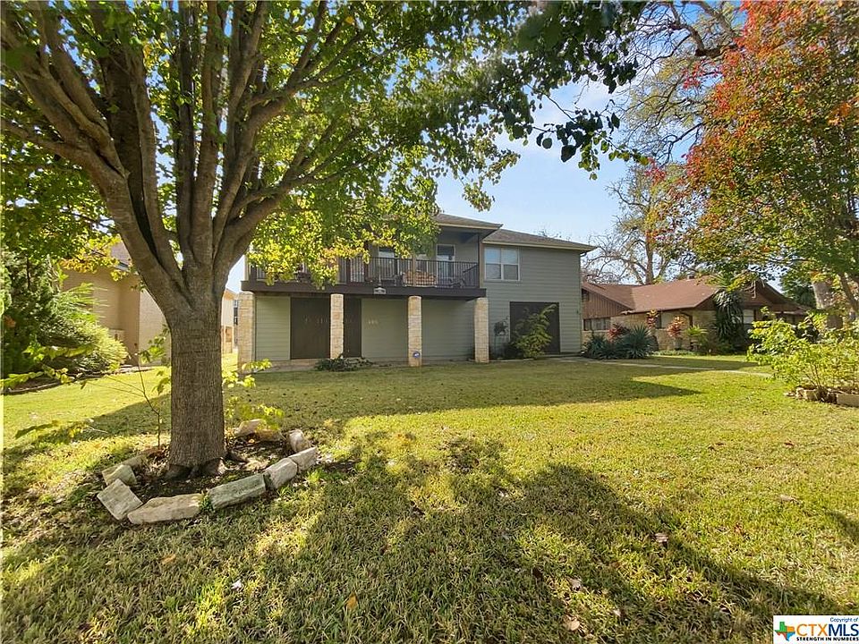 1st image of 205 Admiral Benbow Ln
