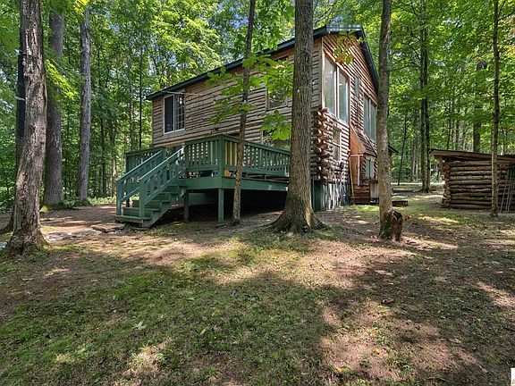 3rd image of 421 Canaan Land Rd