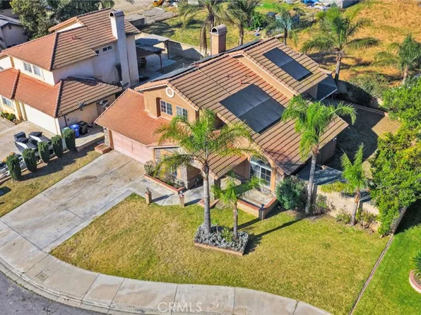 7656 Evergreen Ln, Fontana, CA 92336