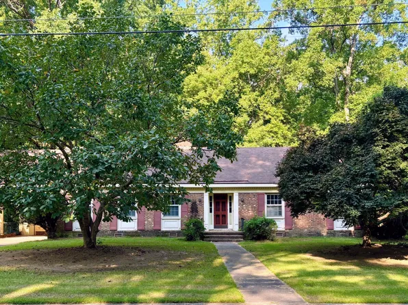 1919 Canal Drive NW, Wilson, NC 27896