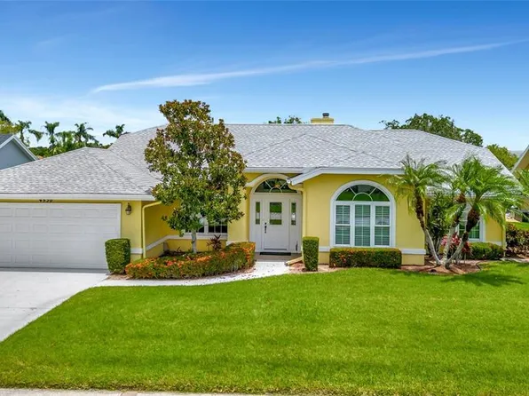 4930 Peridia Blvd E, Bradenton, FL 34203