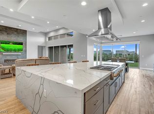 2224 Sky Pointe Ridge Dr, Henderson, NV 89052