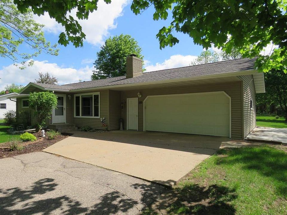 133 Ridgewood Dr, Stevens Point, WI 54482 | Zillow