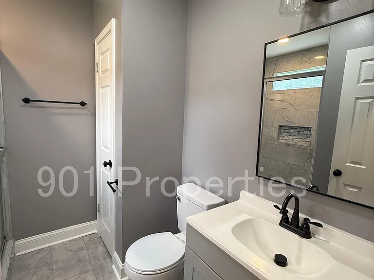 1096 McEvers Rd — Photo 13