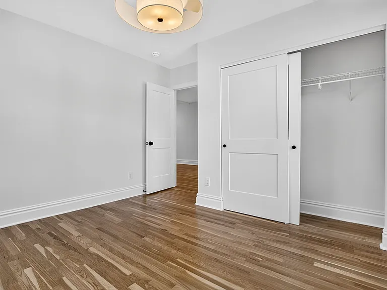 7519 Oxford Dr #2B — Photo 23