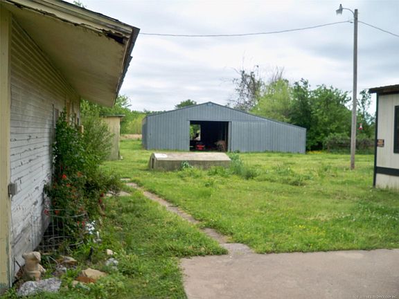 5th image of 20805 S Bryanwood Dr