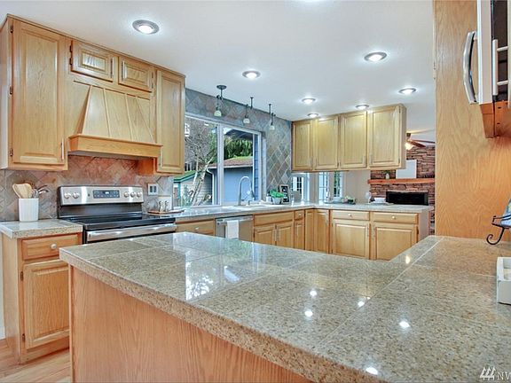 5th image of 11840 SE 322nd Pl