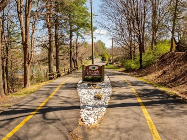 6A Cascade Trl, Fancy Gap, VA 24328