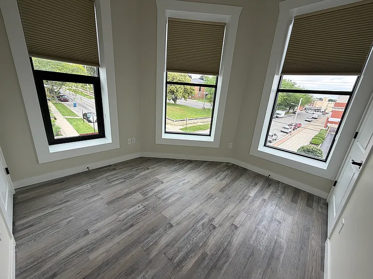 321 Garrison St #33 — Photo 1